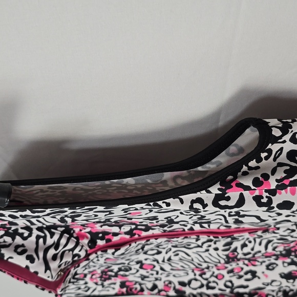 Tail Womens Small Sleeveless Black Pink Zebra Print Top - Picture 7 of 10